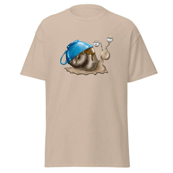 T-Shirt Classic - Schnegge by Wanderkraehe ein Produkt von SCHIETKRAM