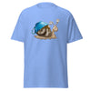 T-Shirt Classic - Schnegge by Wanderkraehe Carolina Blue ein Produkt von SCHIETKRAM
