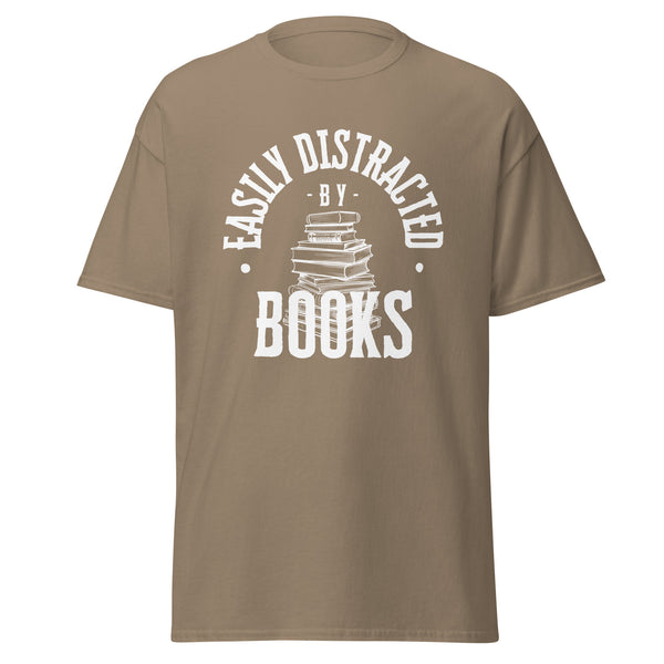 T-Shirt Classic - Easily Distracted by Books white Brown Savana ein Produkt von SCHIETKRAM