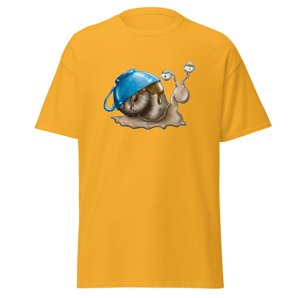 T-Shirt Classic - Schnegge by Wanderkraehe Gold ein Produkt von SCHIETKRAM